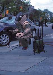 Hệ thống chế áp liên lạc vô tuyến cơ động vác vai 700-6000MHz